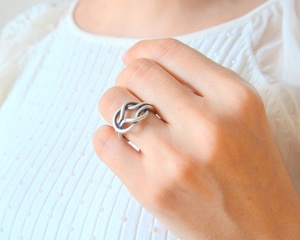 Banda Hippie chapada en plata de ley étnica ajustable, anillo anudado de alambre gitano moderno bohemio Vintage, ajuste de barra, Unisex grueso - Product Image 6