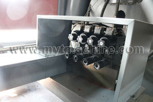 <span class=keywords><strong>Calandra</strong></span> Idraulica Curvatrice a 4 Rulli <span class=keywords><strong>per</strong></span> <span class=keywords><strong>Lamiera</strong></span> - Product Image 4