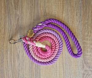สีชมพูและสีม่วง Ombre เชือกตะกั่ว - Product Image 1