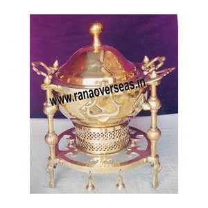 Plato de Metal de Latón Indio para Servir Comida, Equipo de Catering para Eventos y Fiestas, Disponible en Varios Estilos y Tamaños - Product Image 2