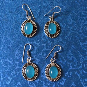 Boucles d'oreilles fantaisie Aqua Onyx, rangement pour bijoux, vente en gros - Product Image 1