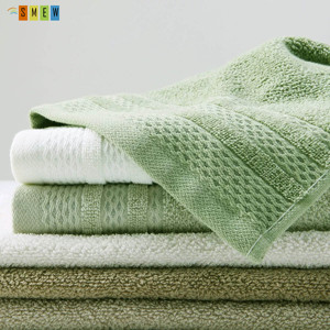 Yalan Large Size Custom Cotton <b>White</b> <b>Bath</b> <b>Towel</b> 70*140 Luxury Hotel - Product Image 2