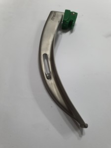 Laryngoscope électrique en acier Macintosh (à fibre optique) à usage unique - Product Image 5