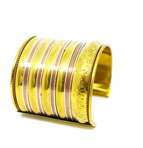 Vintage 2025 abril antigua Australia minimalista puños joyería Argelia Boda nupcial oro cuatro capas pulsera para mujer - Product Image 4