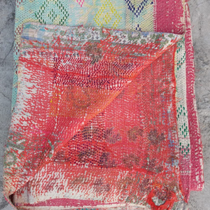 Manta Kantha Vintage de Algodón de Alta Calidad con Bordado Hecho a Mano y Diseño de Parches Dhurries Decoración del Hogar, Rediseño de Prendas - Product Image 2