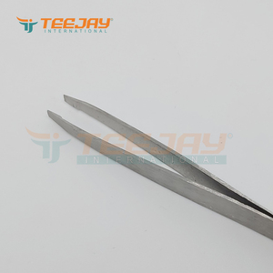 Pince à épiler TEEJAY en acier inoxydable argenté de 9,5 cm, pointe droite, pointe finement travaillée, prise en main parfaite, précision optimale, idéale pour les sourcils et les poils - Product Image 5