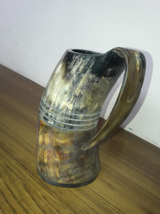 Taza de cuerno de Navidad hecha a mano Natural de estilo vikingo pulida con diseño de Animal náutico artesanía natural única vajilla para beber - Product Image 5