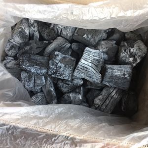 Palo de carbón blanco de lichi natural de alta calidad, el tiempo de combustión más largo con precio competitivo hecho de madera dura - Product Image 1