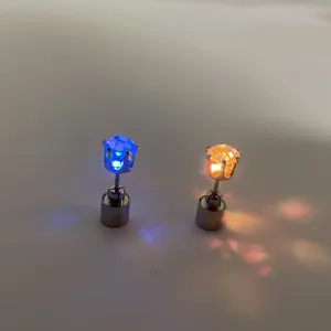 Hoge Kwaliteit Led Light Up Oorbel Mode Multi-color Lichtgevende Oorbel