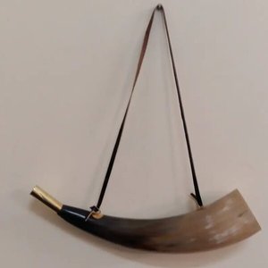 Cuerno de Buey Pulido de la Mejor Calidad, Estilo Musical Náutico, Material Orgánico, Instrumento Musical - Product Image 2