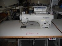 Utilisé Frère Z-8560A Électronique À Entraînement Direct Zigzag Serrure Stitcher avec Coupe-Fil