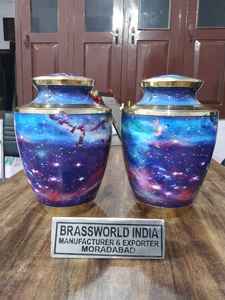 Urne funéraire en laiton de Brassworld India Fournitures funéraires haut de gamme - Product Image 6