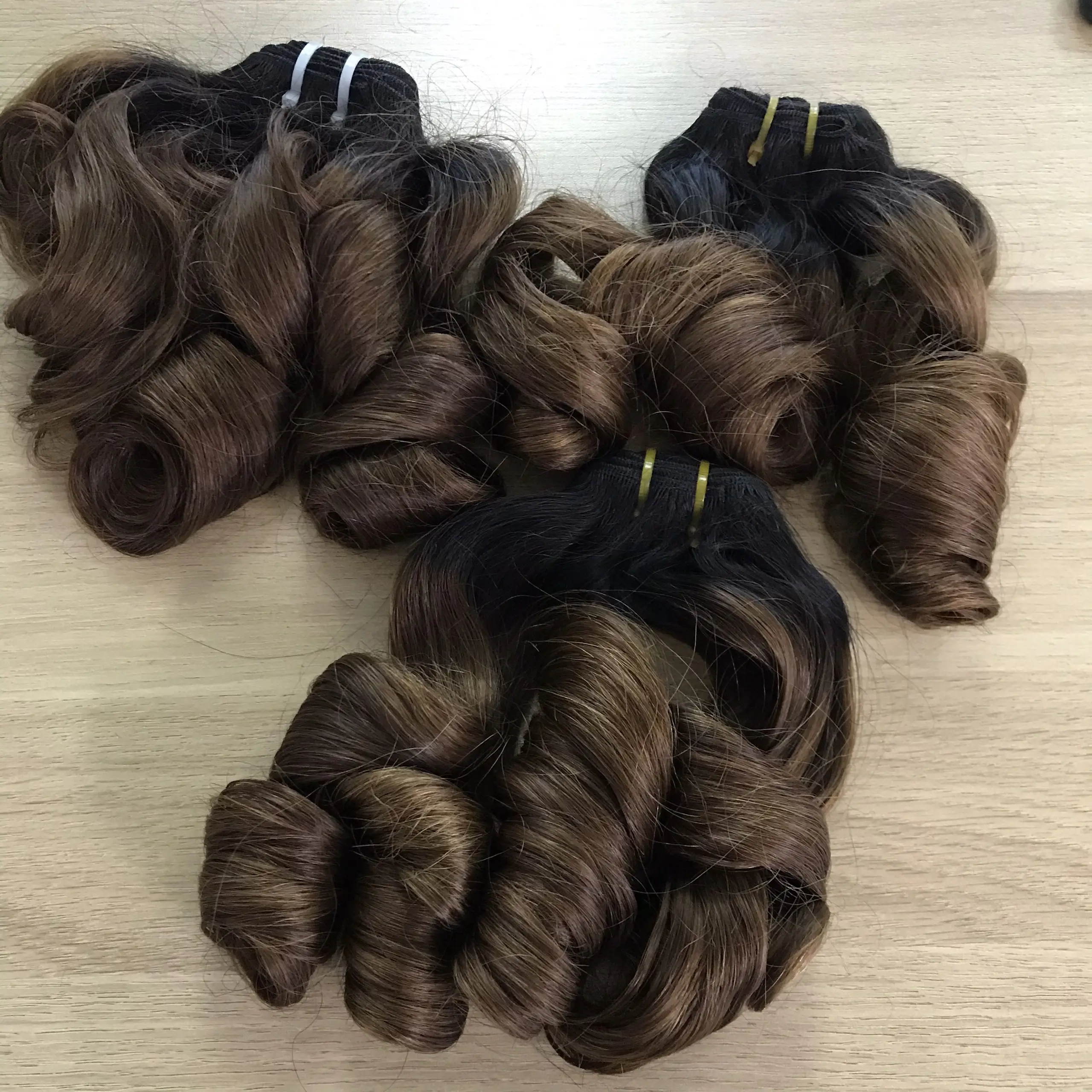 Hot Sale farbige Ei Curl Weave Remy Virgin Echthaar verlängerung Farbe H008 Double Drawn Echthaar Bundle Vietnam