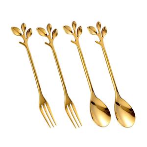 Cuillère et fourchette à dessert en laiton avec tige polie en or et poignée d'extrémité de feuilles Ensemble de service de dessus de table Ensemble élégant de cuillère et fourchette - Product Image 1