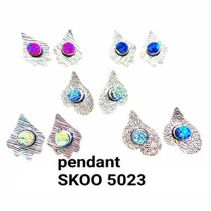 Ensemble de bijoux de mariage indien Boho perle strass pendentifs ras du cou pour la fabrication de bijoux - Product Image 1