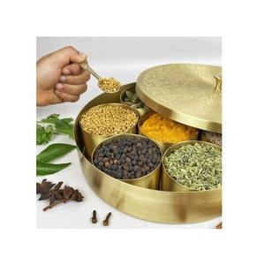 Nuevo aspecto, caja de especias de hierro de estilo indio, contenedores de almacenamiento, caja redonda decorativa de Masala, contenedor de especias hecho en India - Product Image 1