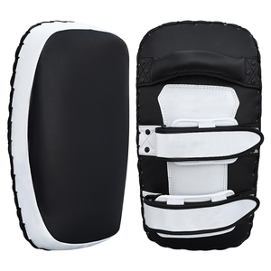 Bouclier de frappe incurvé en microfibre pour entraînement de Muay Thai, équipement de combat de kickboxing - Product Image 1