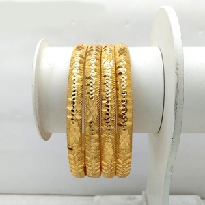 Brazalete de estilo indio de color dorado a la última moda para mujer - Product Image 1