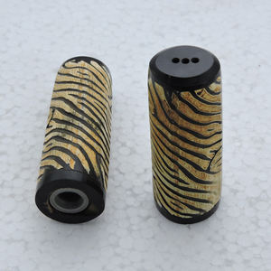 Table Top Horn & Stainless Steel <b>Salt</b> & <b>Pepper</b> Dispenser <b>Set</b> with Low Factory Price Household Home Kitchen Bottle Container - Product Image 3