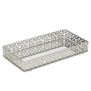 Plateau de service en miroir couleur argent fait à la main Design créatif plat de service de table personnalisé meilleur plat de service en miroir en gros - Product Image 2