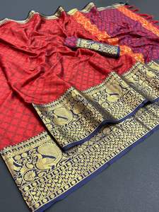 ผ้าไหมผ้าฝ้ายนุ่มพร้อมการทอผ้า Zari สีทองโบราณพร้อมงานปักส่าหรีเต็มรูปแบบกรอบ Jecquard ทำงานลายดอกไม้ที่ละเอียดอ่อนพร้อมเสื้อ - Product Image 5