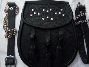 Kilt Sporran-Bolso de cuero con borlas, cuero negro, escocés - Product Image 4