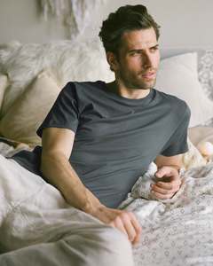 Vente en gros en vrac logo personnalisé propre étiquette t-shirt en coton pour hommes femmes unisexe enfants bébé fabricant fournisseur certifié de l'Inde - Product Image 1