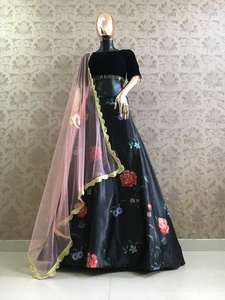 Más hermoso diseñador boda ropa nupcial algodón seda Lehenga Choli con Dupatta bordado pesado trabajo indio mujeres ropa Shalwar Kameez - Product Image 6