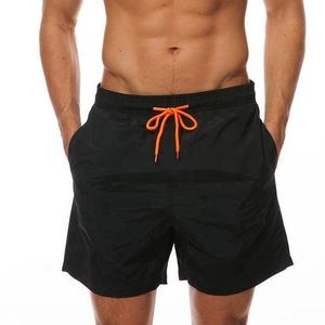 Pantalones cortos deportivos de fitness para hombre a rayas de poliéster 100% de alta calidad, bolsillos laterales cortos bordados, ropa de calle con logotipo impreso - Product Image 4