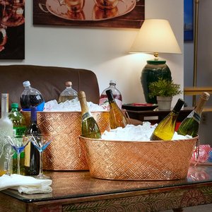 Nouveau seau à glace en aluminium personnalisé en gros avec poignées moulées, forme carrée, pour fête, pour refroidisseur de champagne, en vente - Product Image 2