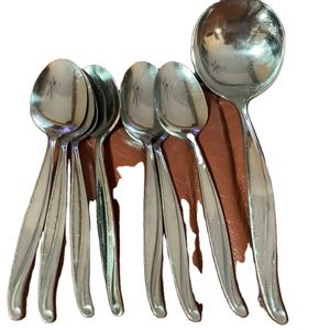 Cuillère de service alimentaire Ensemble de 8 pièces en acier inoxydable avec finition miroir Parfait pour une utilisation de table au restaurant et en cuisine - Product Image 2