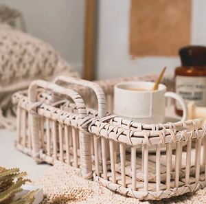 Plateau de service en rotin fait à la main brun clair fini design antique parfait pour une utilisation élégante de table et de salle à manger - Product Image 4