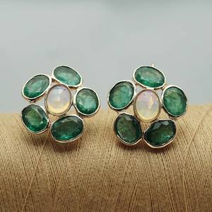 Juego de bisel de piedras preciosas de Esmeralda Natural, pendientes de alambre para la oreja, joyería sólida de oro amarillo de 14k - Product Image 3