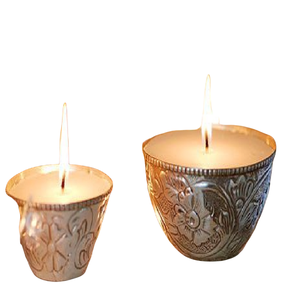 Récipient à bougies de luxe en argent avec gravure simple, parfait pour la décoration d'événements et l'éclairage extérieur élégant - Product Image 1