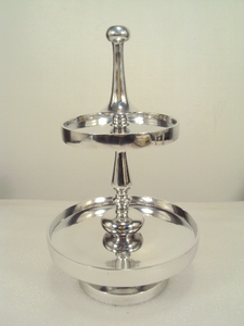 New Decorative Design Aluminium <b>3</b> <b>Tier</b> <b>Cake</b> <b>Stand</b> for Home Hotel Restaurant Use - Product Image 4