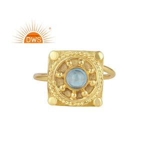 Vente chaude 925 Sterling Silver 18K Flash Plaqué Or Topaze Bleue Naturelle Gemstone Cocktail Ring Demi Fine Jewelry Manufacturer - Product Image 1