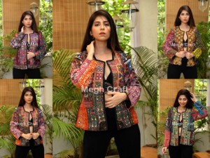Chaqueta Banajra Bordada a Mano - Chaqueta Tradicional India con Bordado Kutch - Chaqueta Vintage Bohemia - Chaqueta Bomber - Product Image 2