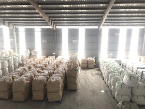 Vietnam Wholesale Snow White Tumbled Pebble Crushed <b>Stone</b> for Decoration Landscaping Garden Pebble <b>Stone</b> - Product Image 6