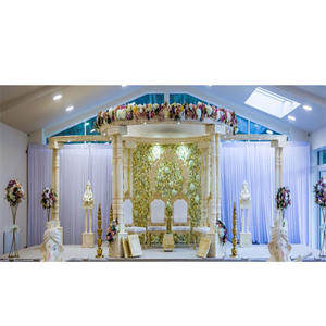 Piliers de mariage en FRP élégants et raffinés, style Mandap de Malaisie, piliers jumeaux élégants, Mandap de mariage Raj Mahal, Mandap de mariage fusion glamour, USA - Product Image 1