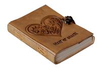 Carnet d'adresses en cuir fait main avec motif cœur sur cœur en relief, design antique, reliure spirale et papier aquarelle