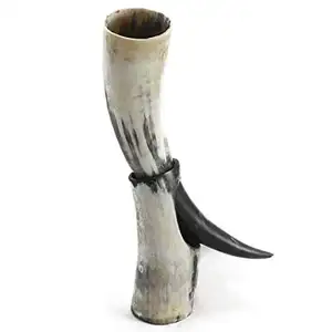 Top Selling Real OX Viking Drinking Horn with Horn Stand Exporter Polished Buffalo Drinking Horn Wholesale Supplier