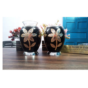 BRASS <b>TEA</b> <b>LIGHT</b> WITH A FLOWER GOLDEN FLOWER ENGRAVED CREMATION URN FUNERAL SUPPLIES BRASSWORLD INDIA - Product Image 1