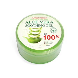 Gel Calmante de Aloe Vera 100% de Alfredo Feemas, 300 ml, K-Beauty Coreano, Hidratante, Antienvejecimiento, Calmante y Refrescante para la Piel, para Mujeres, Todo Tipo de Piel - Product Image 1