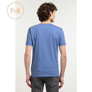 Camiseta básica en blanco lisa de 100% algodón para hombre, Impresión de logotipo personalizado, diseño transpirable promocional de talla grande - Product Image 6