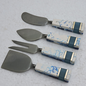 Venta caliente a granel Cubiertos de cocina de diseño moderno Juego de cuchillos de 4 piezas Nuevas ideas de productos Cuchillo de mantequilla de cocina Rebanador de queso - Product Image 6