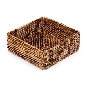 Porte-serviettes et porte-mouchoirs en bois faits à la main, élégants et modernes, pour tables de salle à manger/cuisine, logo personnalisé, emballé en carton, marque Rabeh - Product Image 2