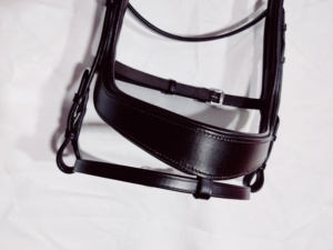สายบังเหียนหนังดีไซน์แฟนซีบังเหียนพร้อมแผ่นรองจมูกบุนุ่มบังเหียนม้า - Product Image 3