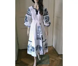 Groothandel Lage Prijs Vintage Geborduurde Handgemaakte Katoen Bladerdeeg Mouw Boho Gypsy Borduren Lange Oekraïense Jurk