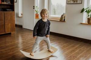 Jouet Montessory à planche d'équilibre incurvée, wobbler, jeux pour tout-petits, enfants et adultes, Rock-on, en bois - Product Image 3