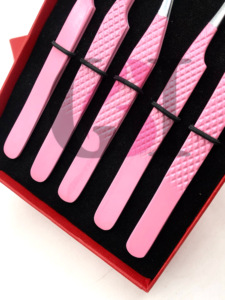 Meilleur revêtement en poudre rose de haute qualité à 90 degrés Nouvel instrument de beauté incurvé pour l'extension des cils en acier inoxydable - Product Image 3